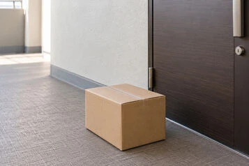 注文していない荷物が届いたら？受け取り判断と繰り返すときの記録・相談先